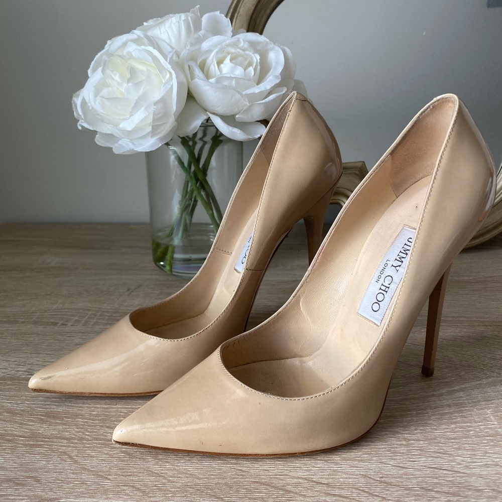 Jimmy Choo Anouk Pumps in Nude